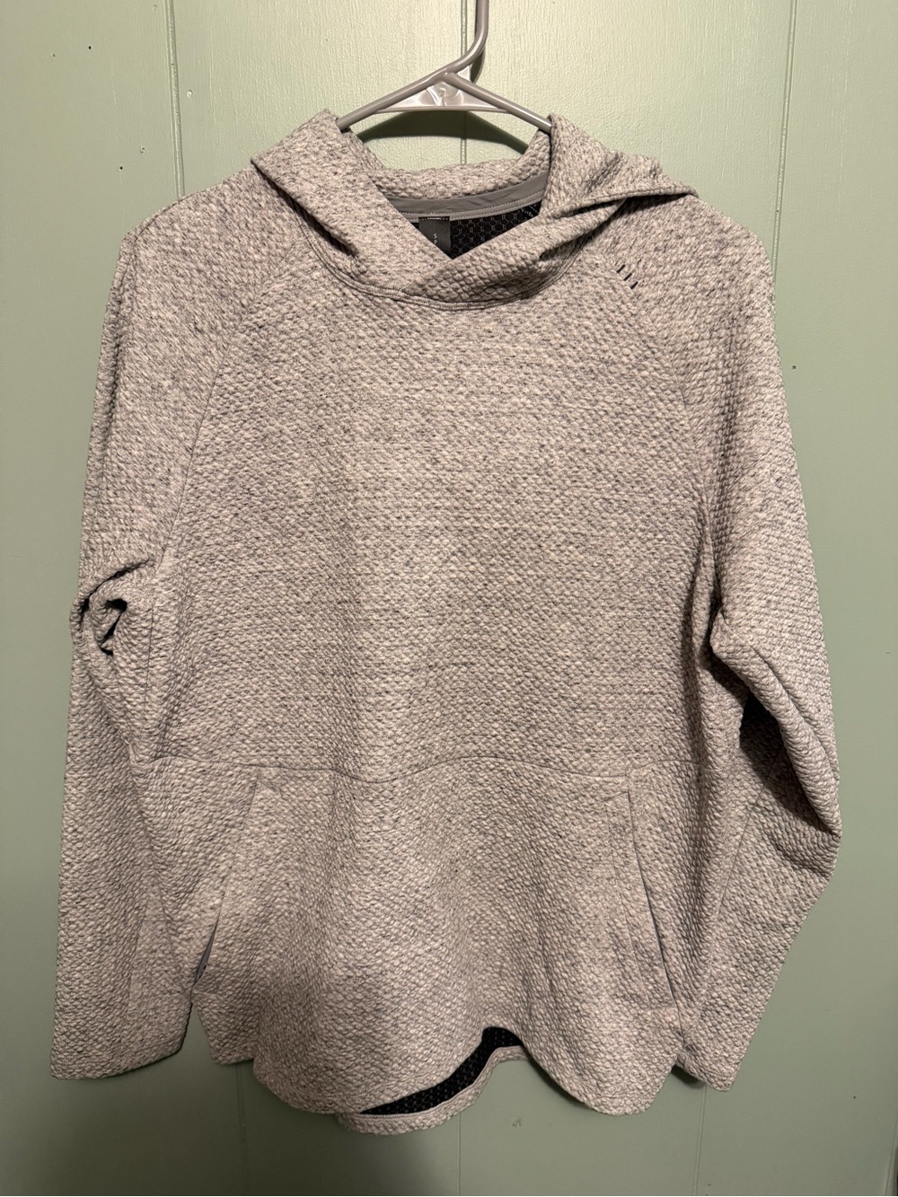 lululemon athletica Men's Textured Hooded Pullover - Light Gray